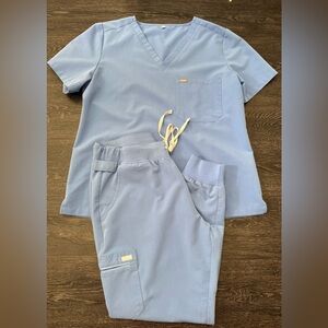 Code Next Ciel Blue Jogger Scrub Set. Petite XL.